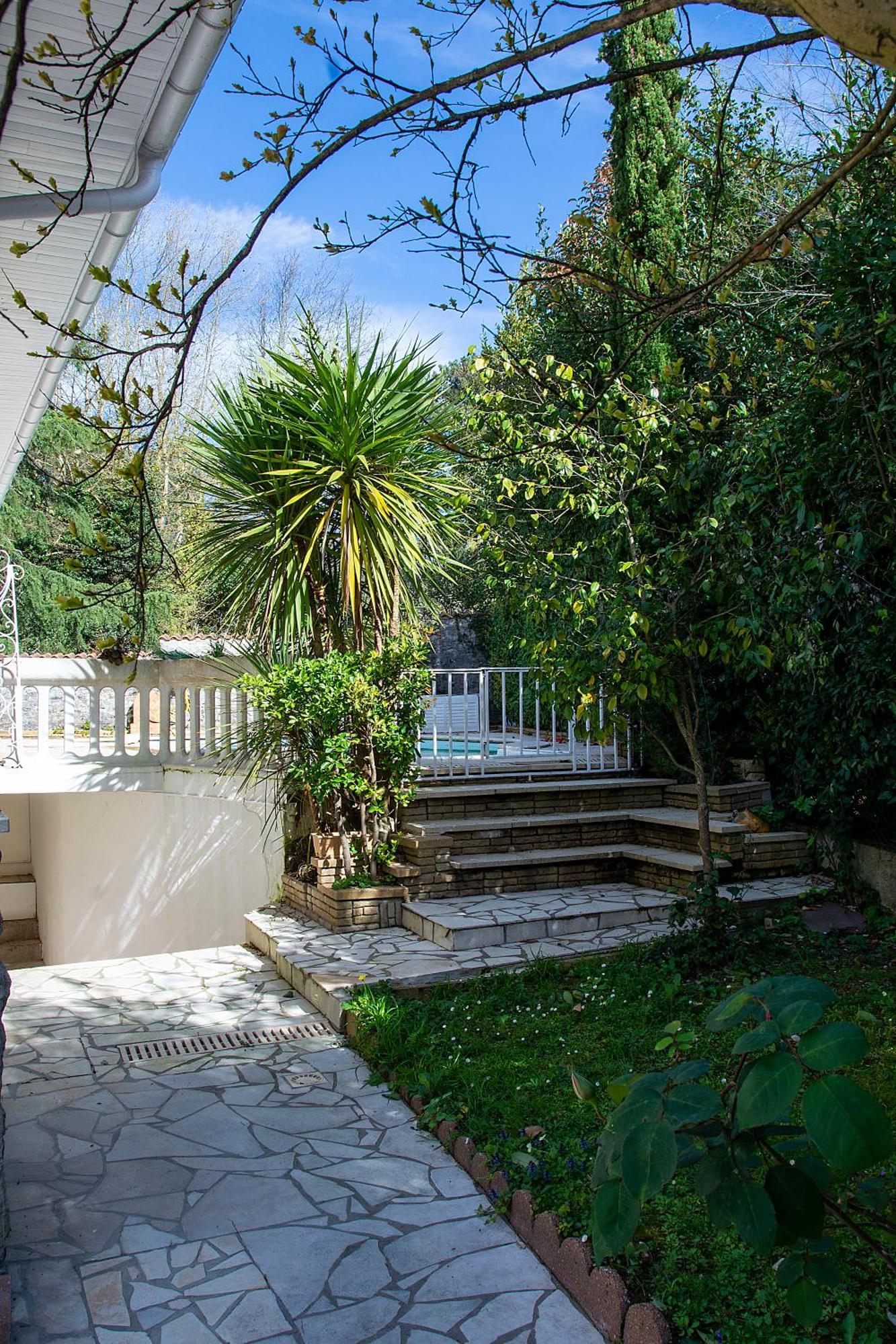 2 Bed Flat At Our Neptune Apartamento *